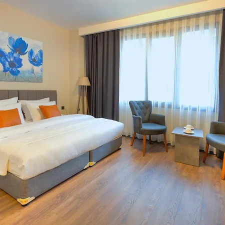 Hotel Grand Royal Gumusyaka